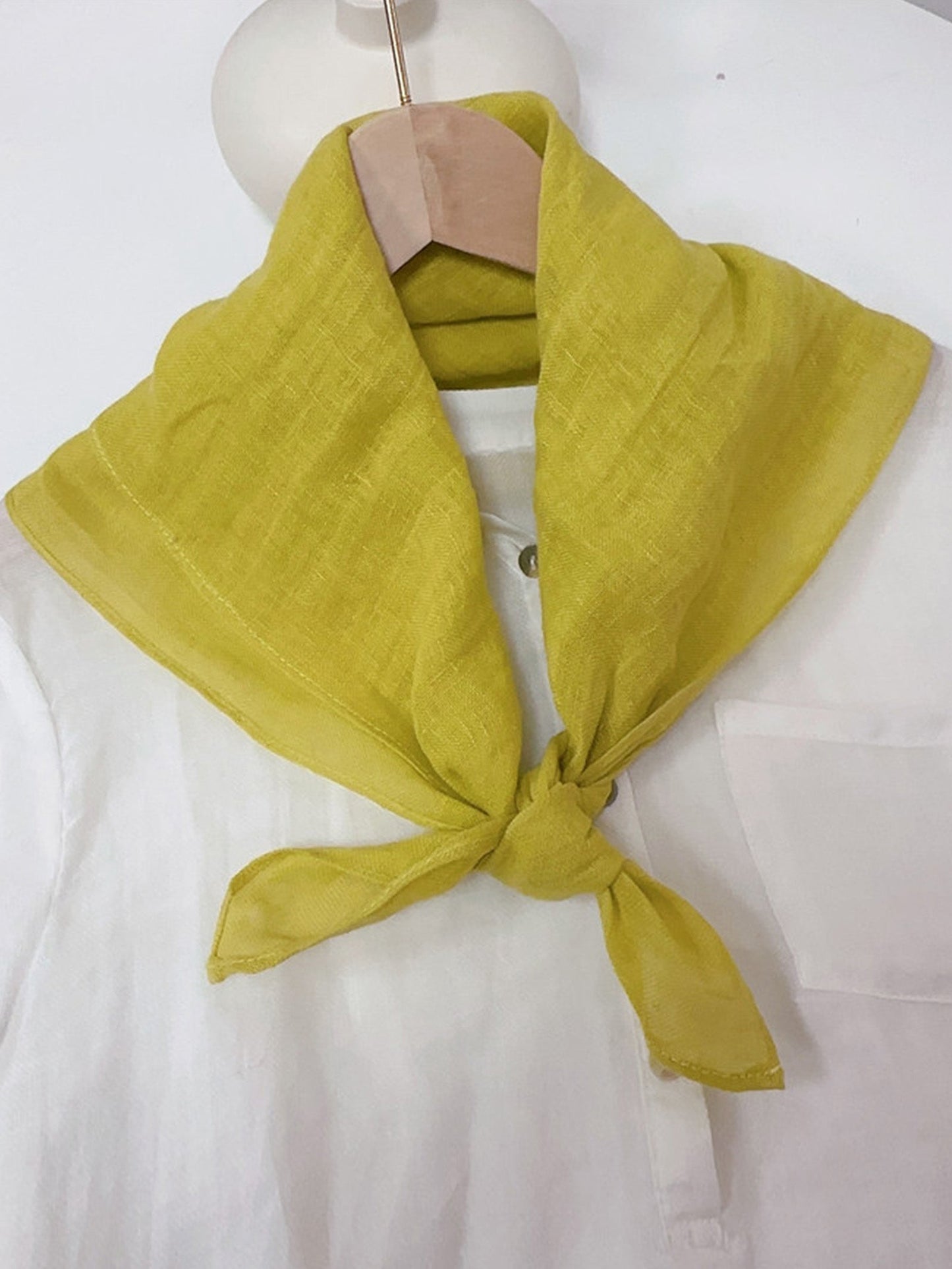 100% Linen Hand-Stitched Square Scarf LINTICO