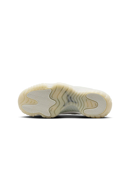 Air Jordan Womens 11 Retro - Pearl Denim Exchange