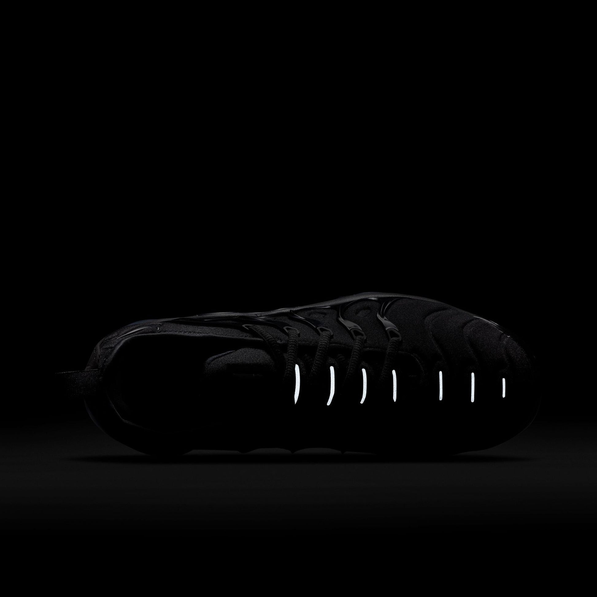 Nike Womens Air Vapormax Plus - Black-Anthracite Denim Exchange