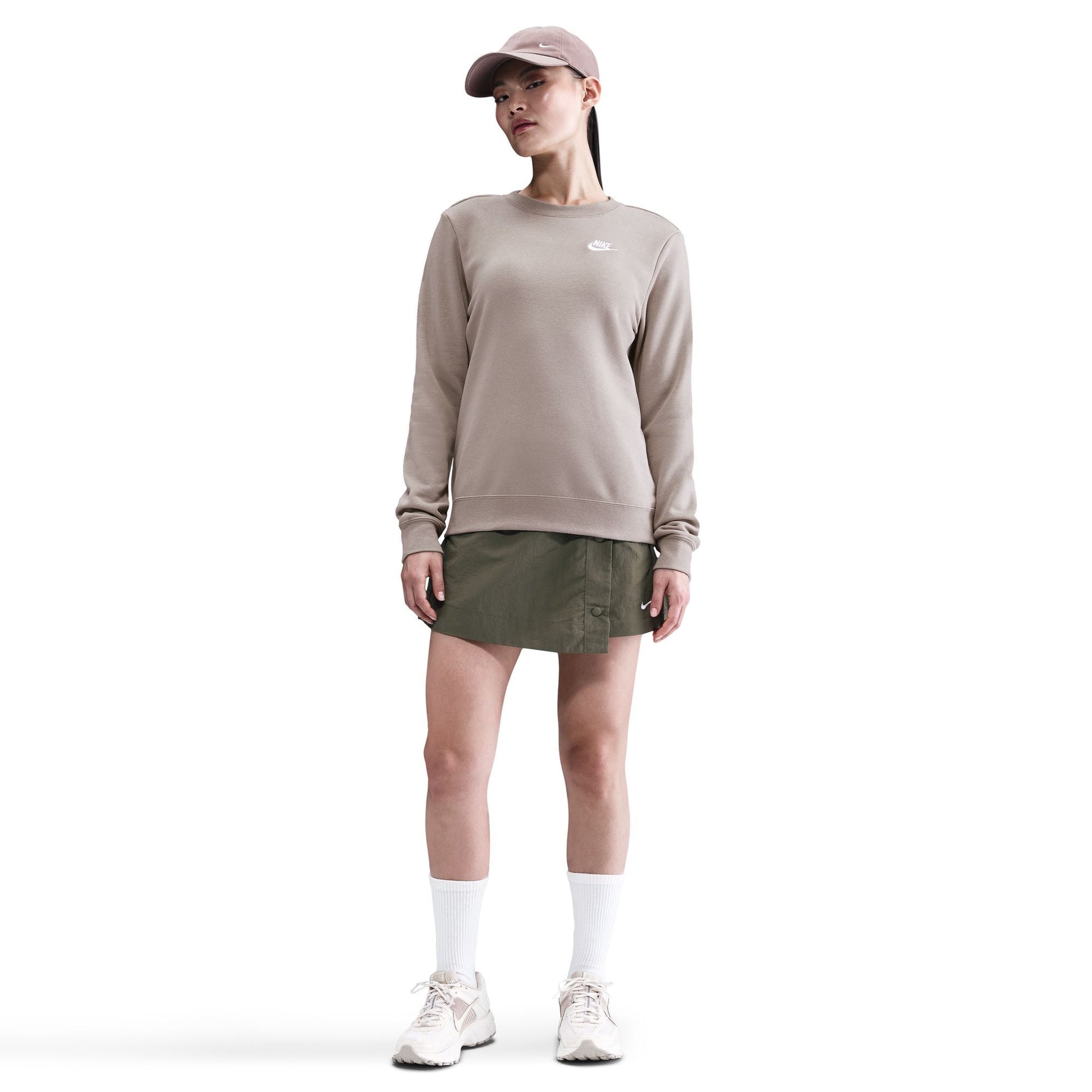 Nike Women's Sportswear Club Fleece Crewneck - Malt Denim Exchange