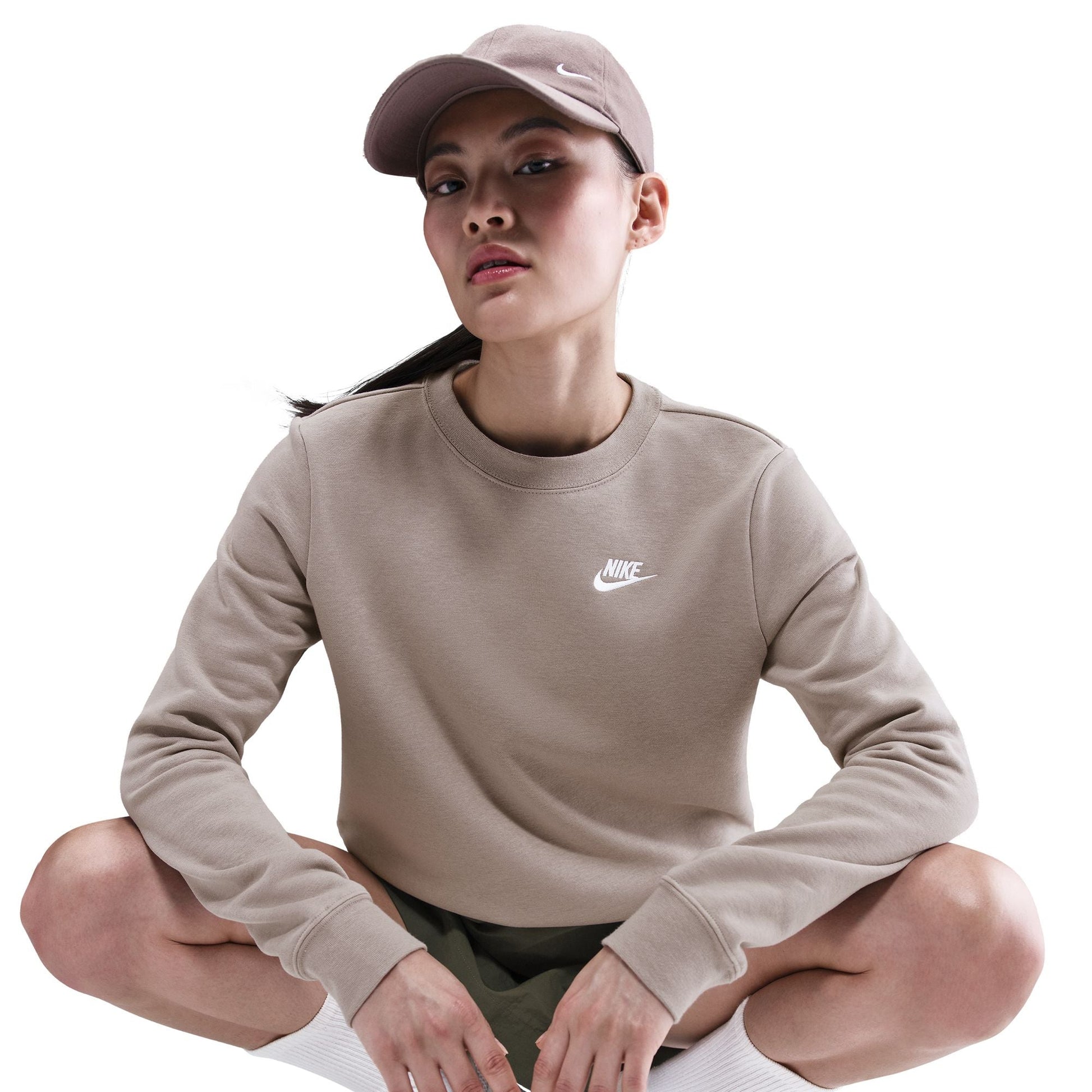 Nike Women's Sportswear Club Fleece Crewneck - Malt Denim Exchange