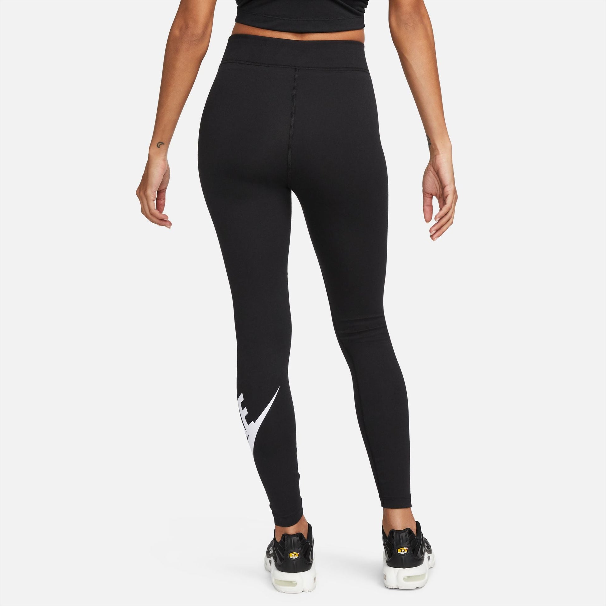 Nike Womens High-Waisted Leggings - Black Denim Exchange