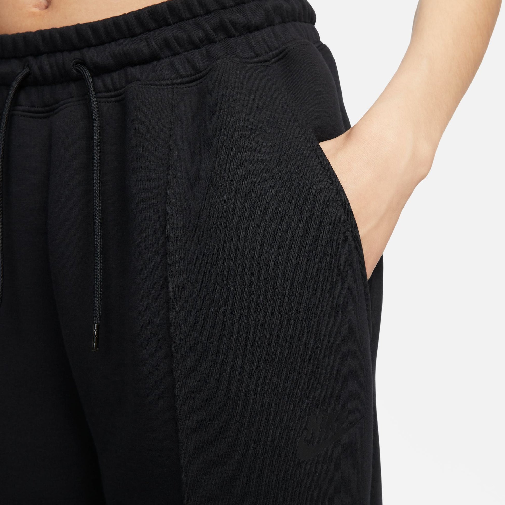 Nike Womens Sportswear Tech Fleece Windrunner - Black Denim Exchange