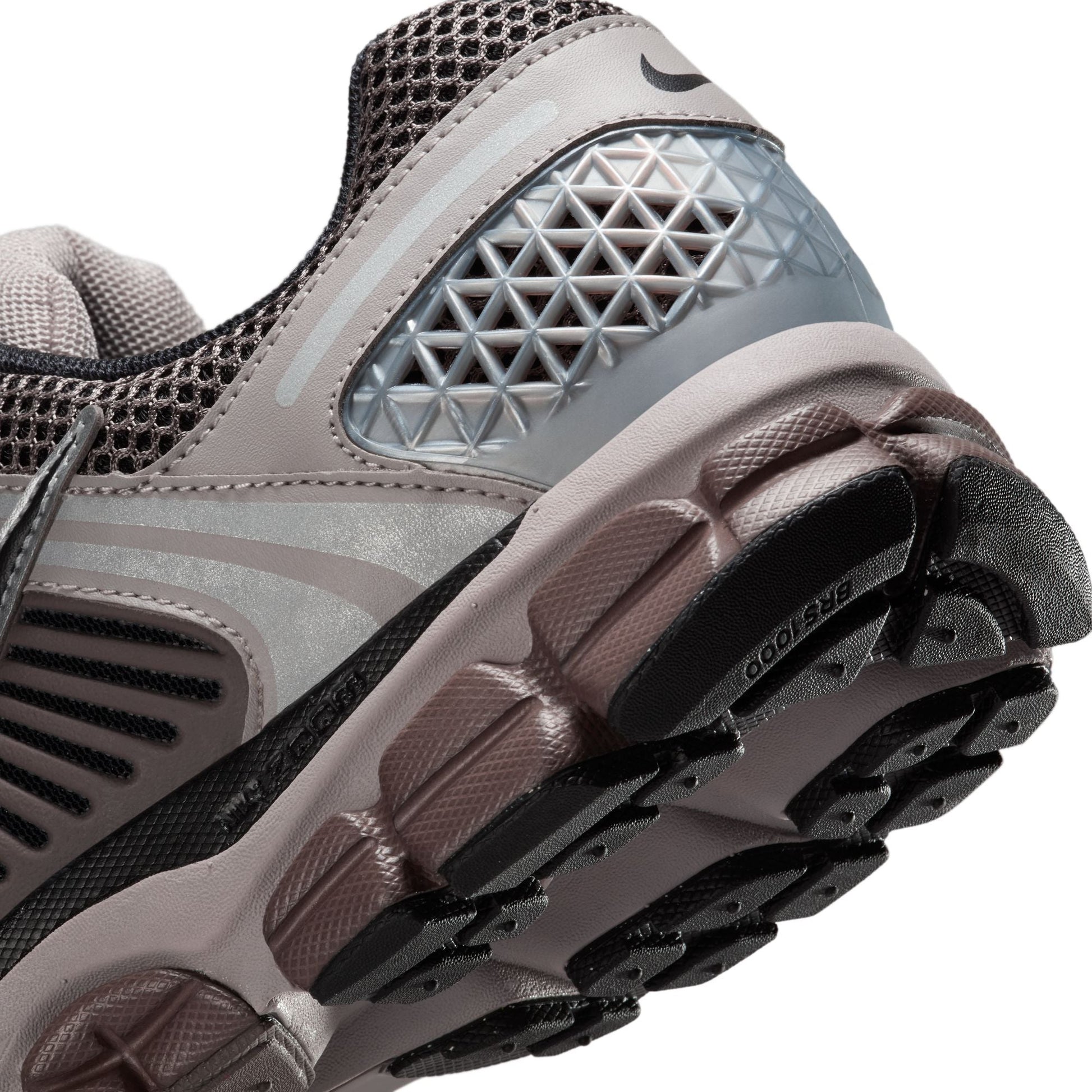 Nike Mens Zoom Vomero 5 - College Grey Denim Exchange
