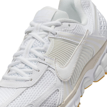 Nike Womens Zoom Vomero 5 - White/Phantom Denim Exchange