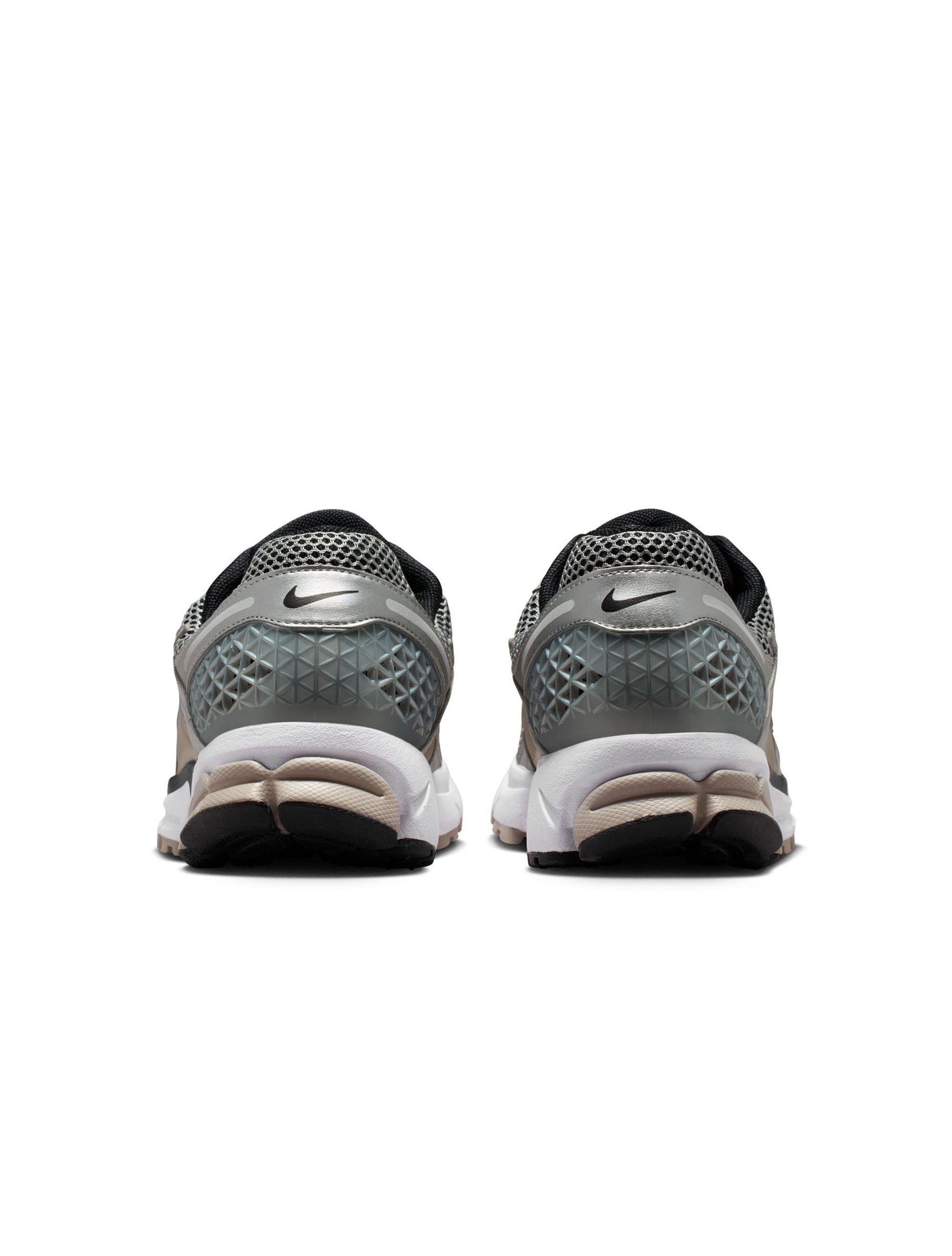 Nike Mens Zoom Vomero 5 - Metallic Silver Denim Exchange