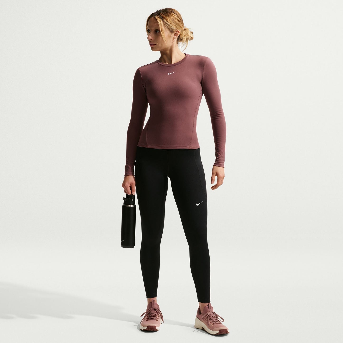 Nike Womens One High-Waisted 7/8 Leggings - Black/White Denim Exchange