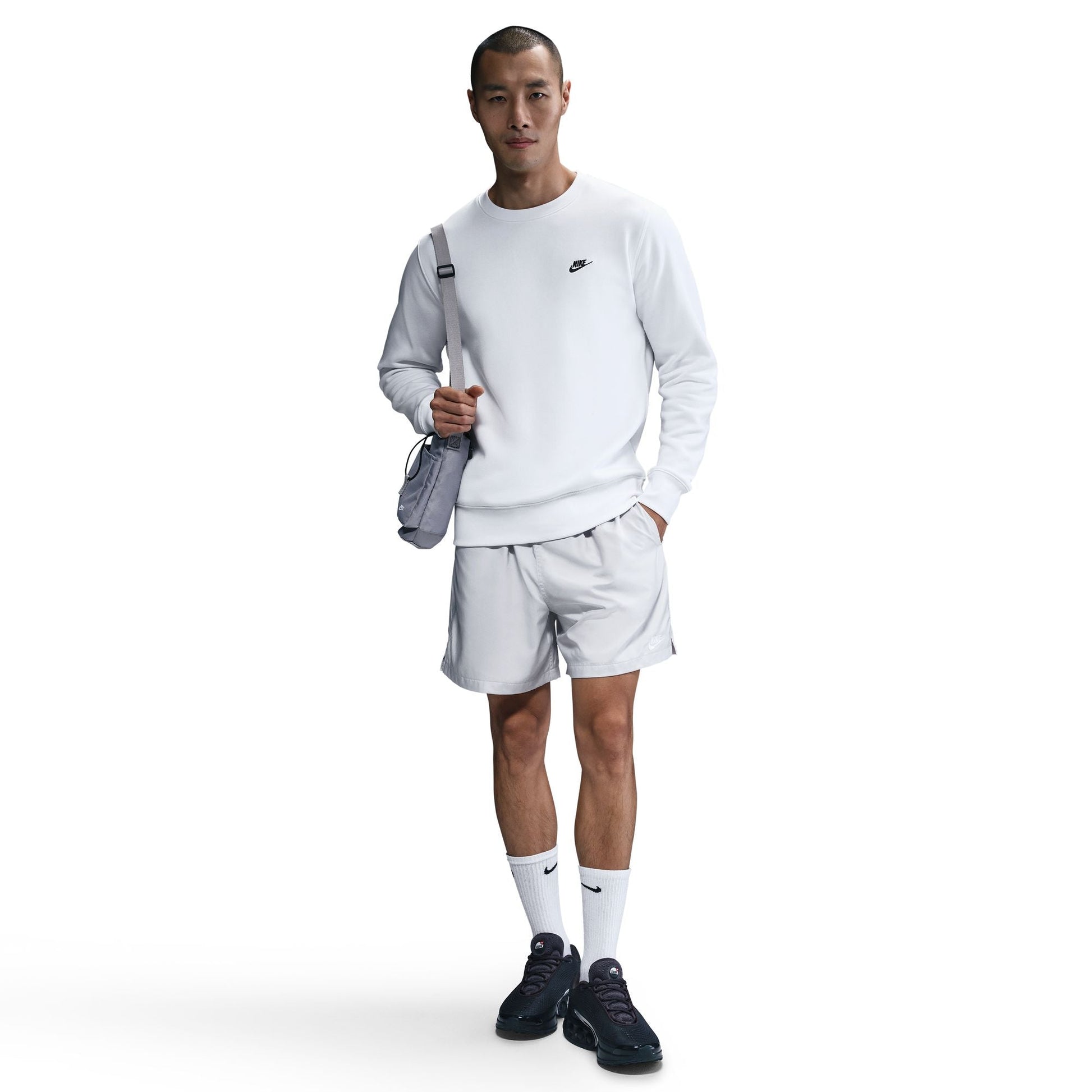 Nike Men's Club Fleece Crewneck - White Denim Exchange