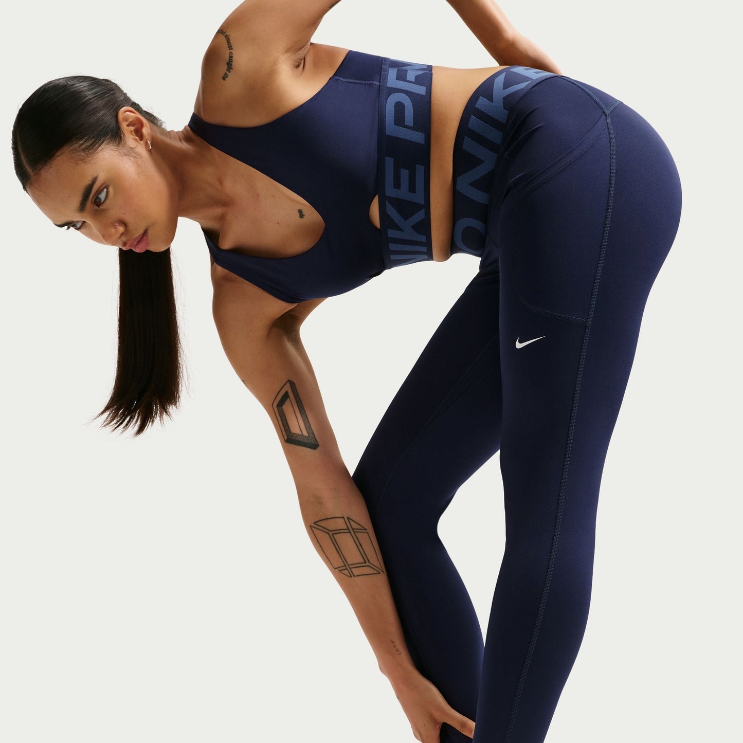 Nike Womens High-Waisted Leggings - Midnight Navy Denim Exchange