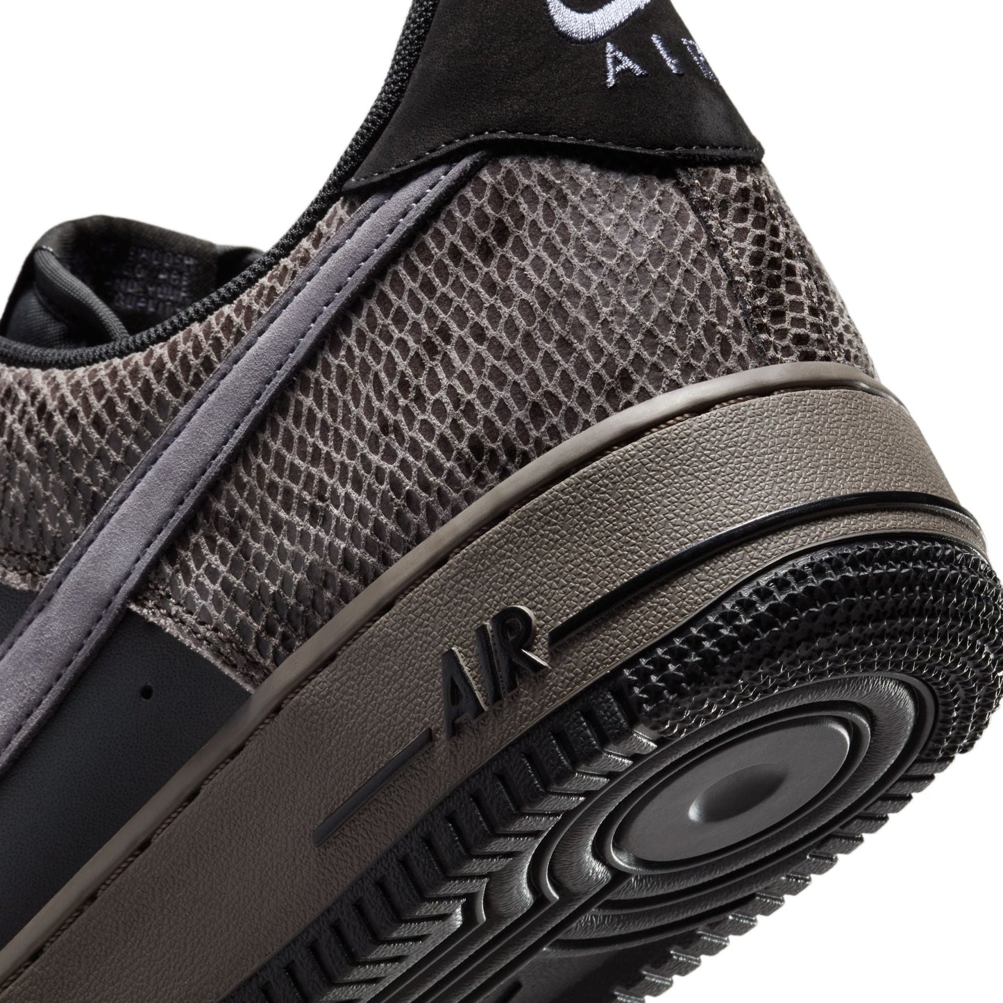 Nike Mens Air Force 1 '07 LV8 - Off Noir/Snakeskin Denim Exchange