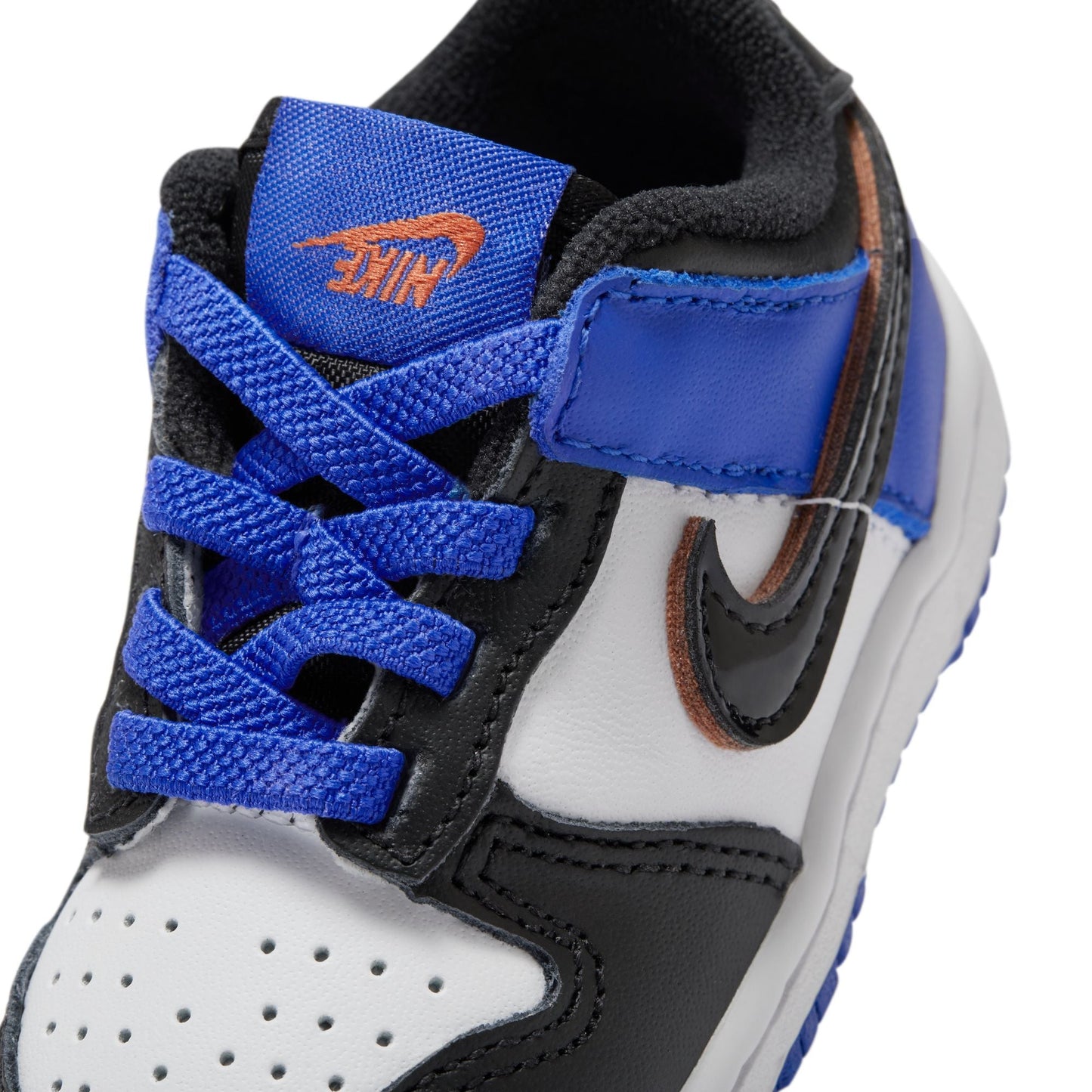 Nike (TD) Dunk Low SE - Upside Down Swoosh Knicks Denim Exchange
