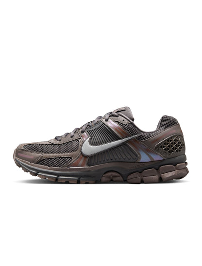 Nike Mens Zoom Vomero 5 - Cave Stone Denim Exchange