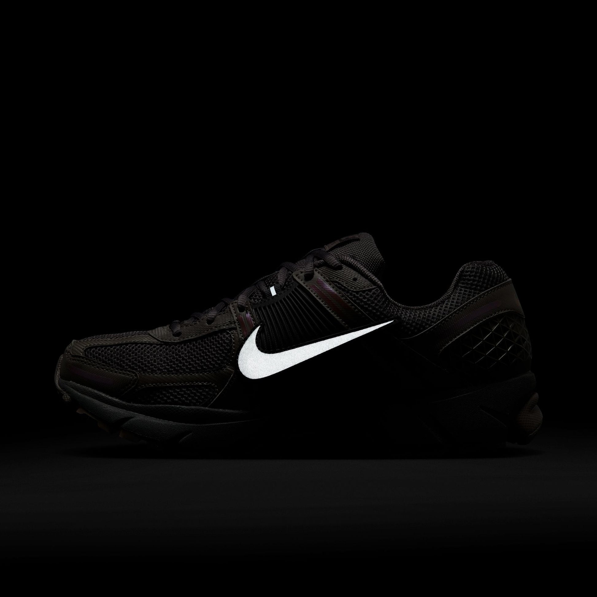 Nike Mens Zoom Vomero 5 - Cave Stone Denim Exchange