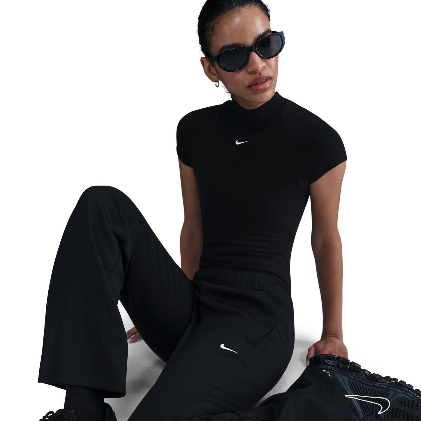 Nike Womens Mid Rise Slim Knit Trousers - Black Denim Exchange