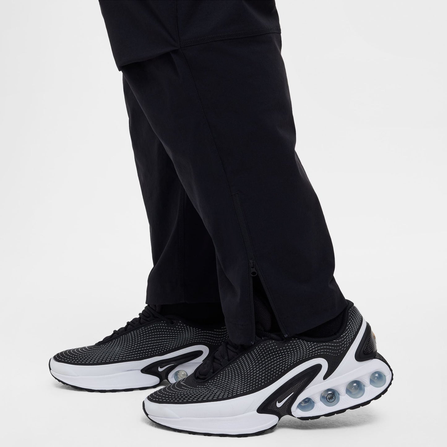 Nike Mens Woven Pants - Black Denim Exchange