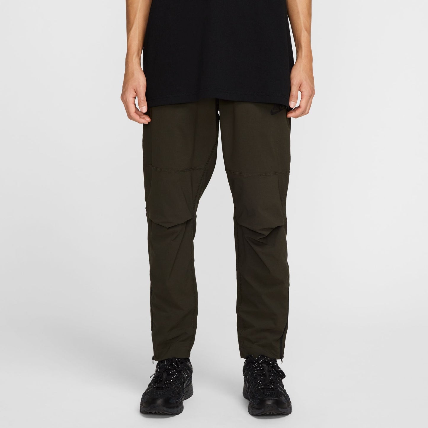 Nike Mens Tech Woven Pants - Sequoia/Black Denim Exchange