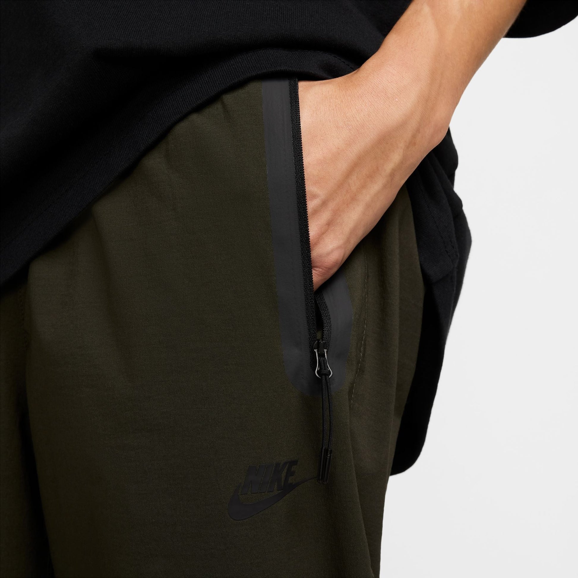 Nike Mens Tech Woven Pants - Sequoia/Black Denim Exchange