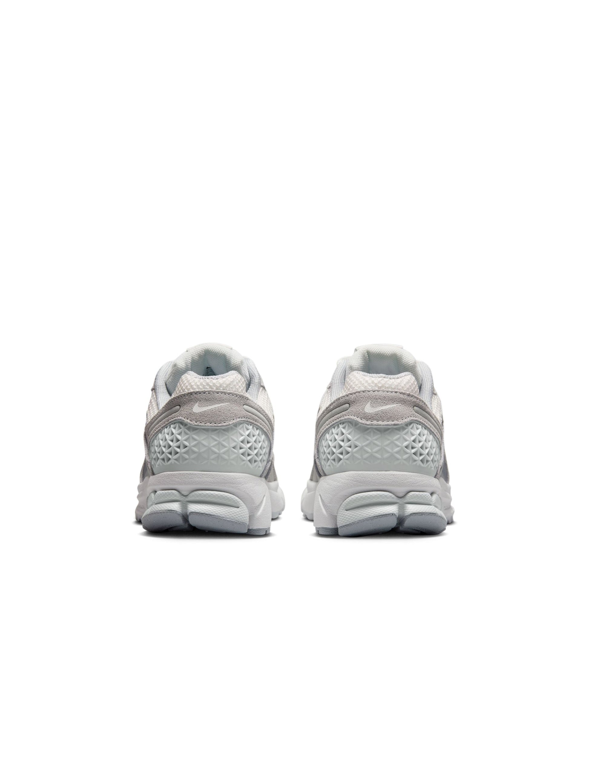 Nike Women's Zoom Vomero 5 - Pure Platinum Denim Exchange