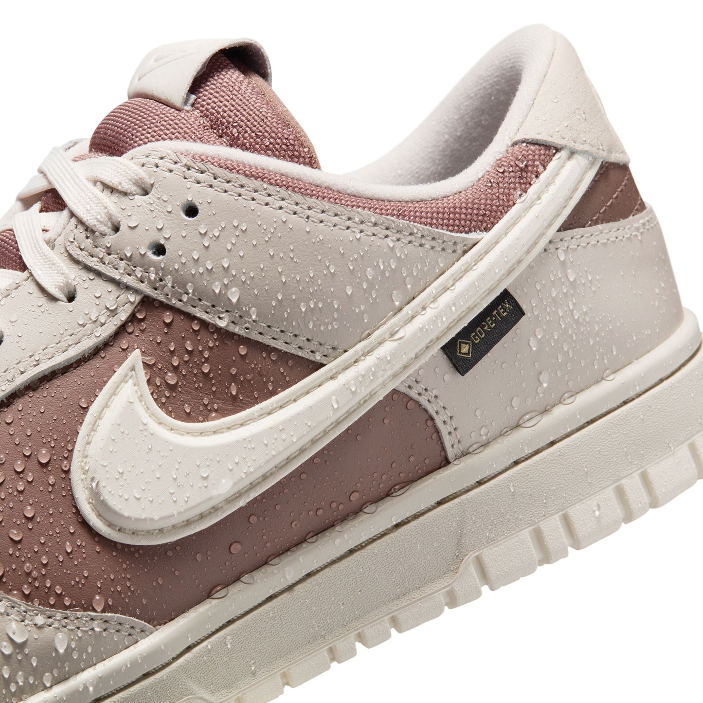 Nike Dunk Low Gore-Tex - Light Bone Denim Exchange