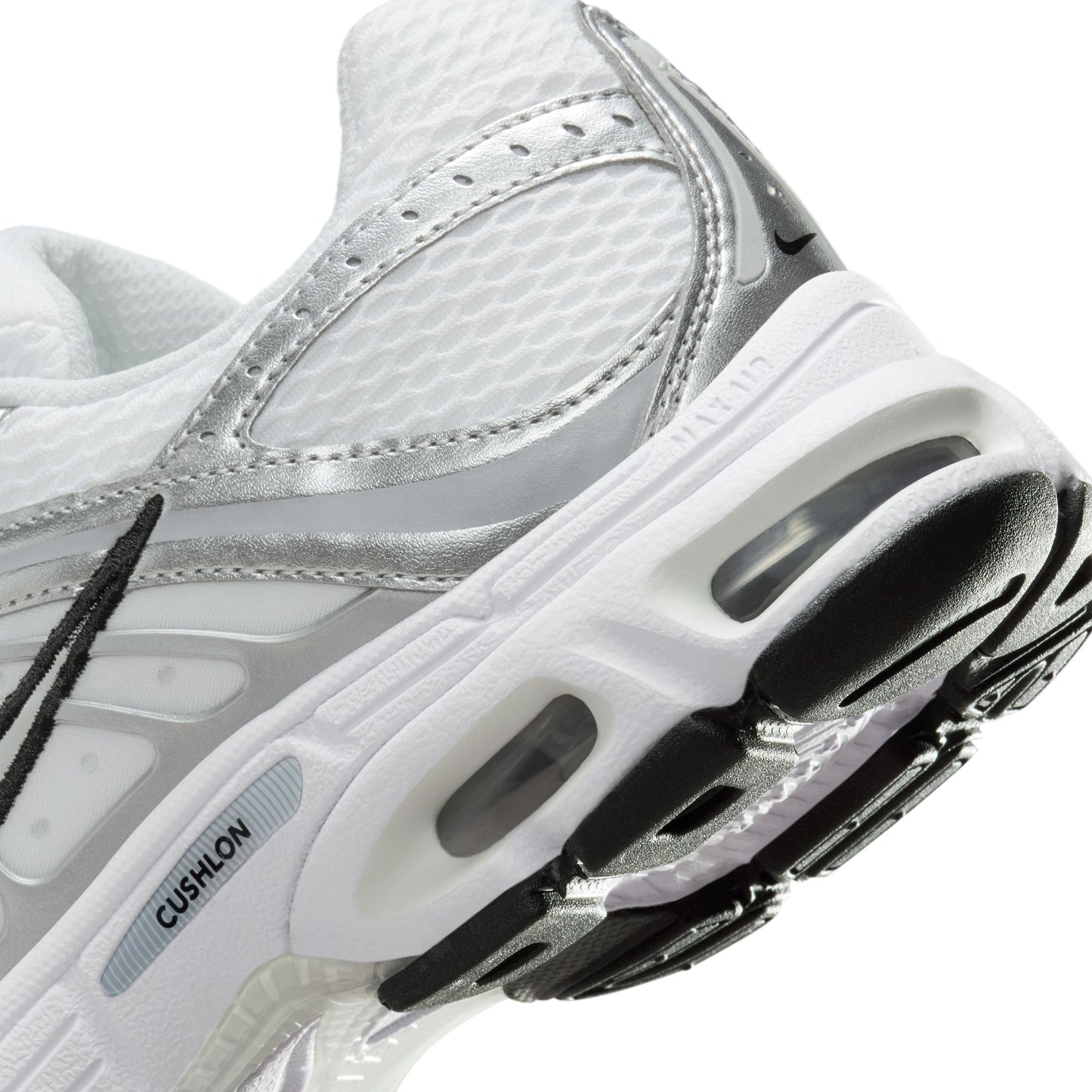 Nike Womens Air Max Moto 2K - White/Photon Dust Denim Exchange