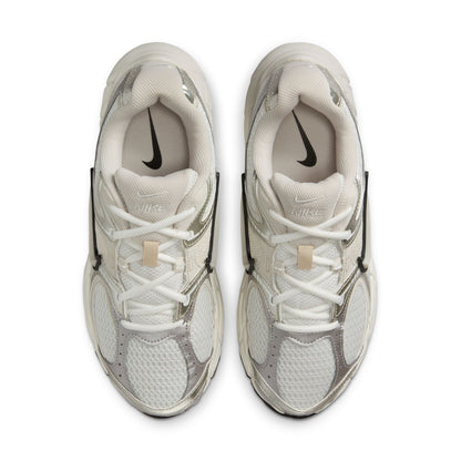 Nike Womens V5 Runner - Summit White Denim Exchange