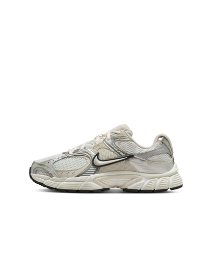 Nike Womens V5 Runner - Summit White Denim Exchange