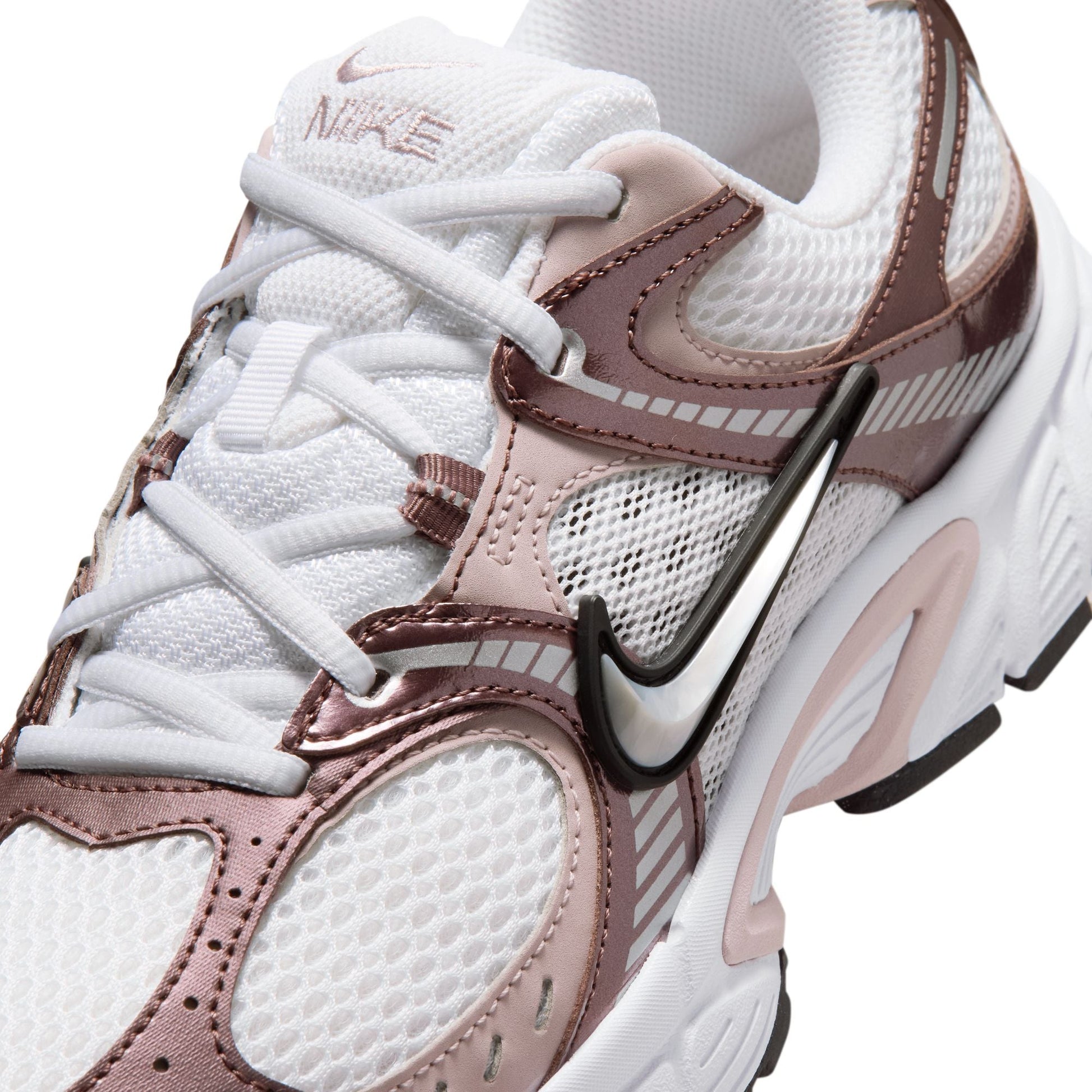 Nike Womens V5 RNR - White/Metallic Platinum Denim Exchange