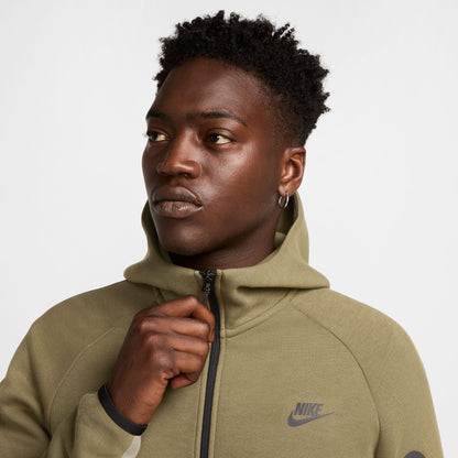 Nike Mens Tech Fleece Hoodie - Medium Olive/Light Army Denim Exchange