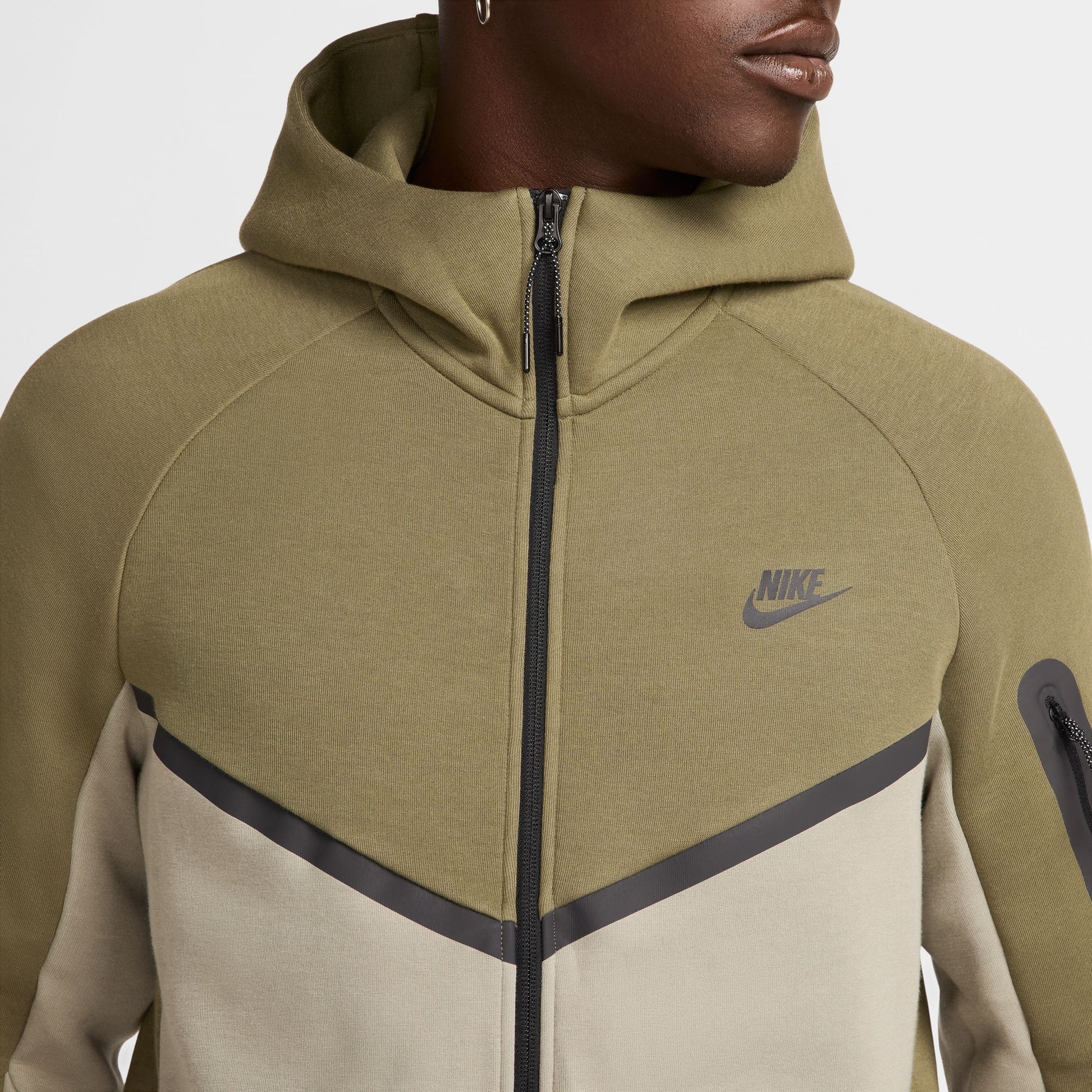 Nike Mens Tech Fleece Hoodie - Medium Olive/Light Army Denim Exchange