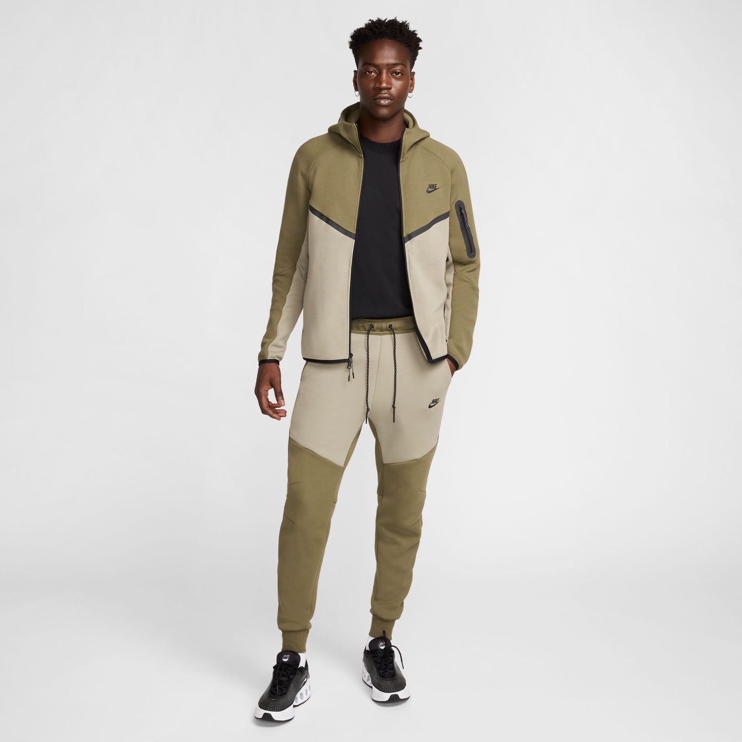 Nike Mens Tech Fleece Hoodie - Medium Olive/Light Army Denim Exchange