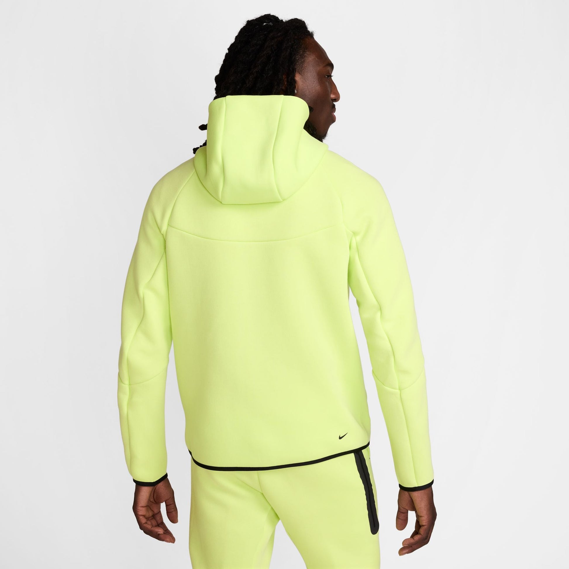Nike Men's Tech Fleece Joggers - Light Lemon Twist Denim Exchange