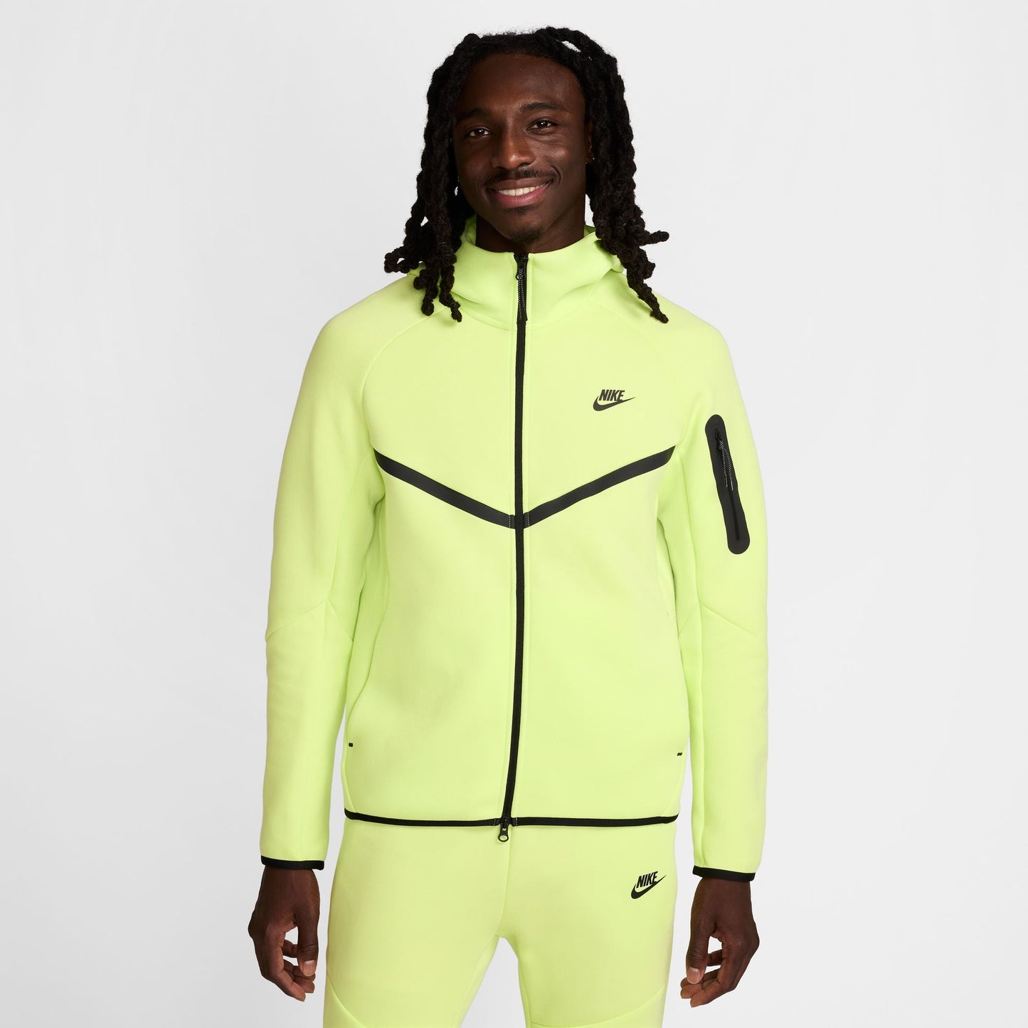 Nike Men's Tech Fleece Joggers - Light Lemon Twist Denim Exchange