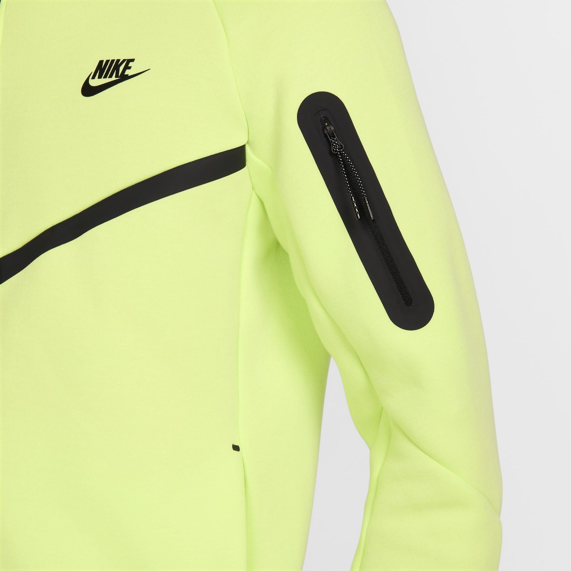 Nike Men's Tech Fleece Joggers - Light Lemon Twist Denim Exchange