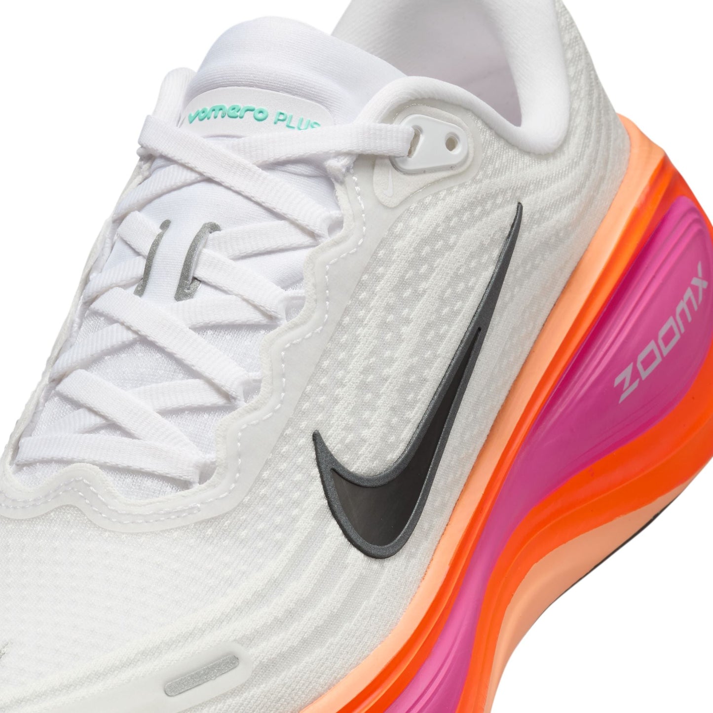 Nike Womens Vomero Plus - White/Fire Pink Denim Exchange