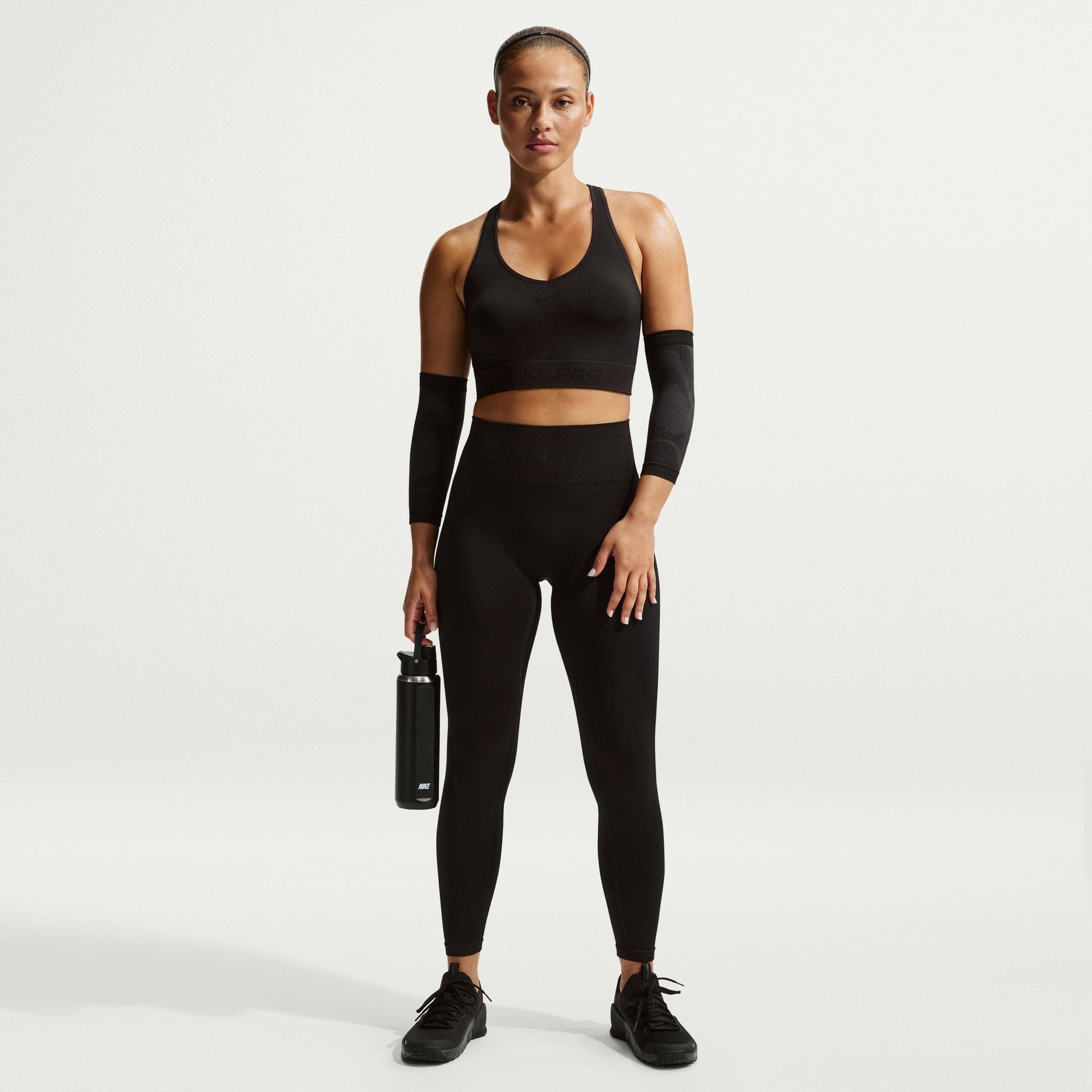 Nike Womens Pro Seamless Cropped Tank Top - Black Denim Exchange