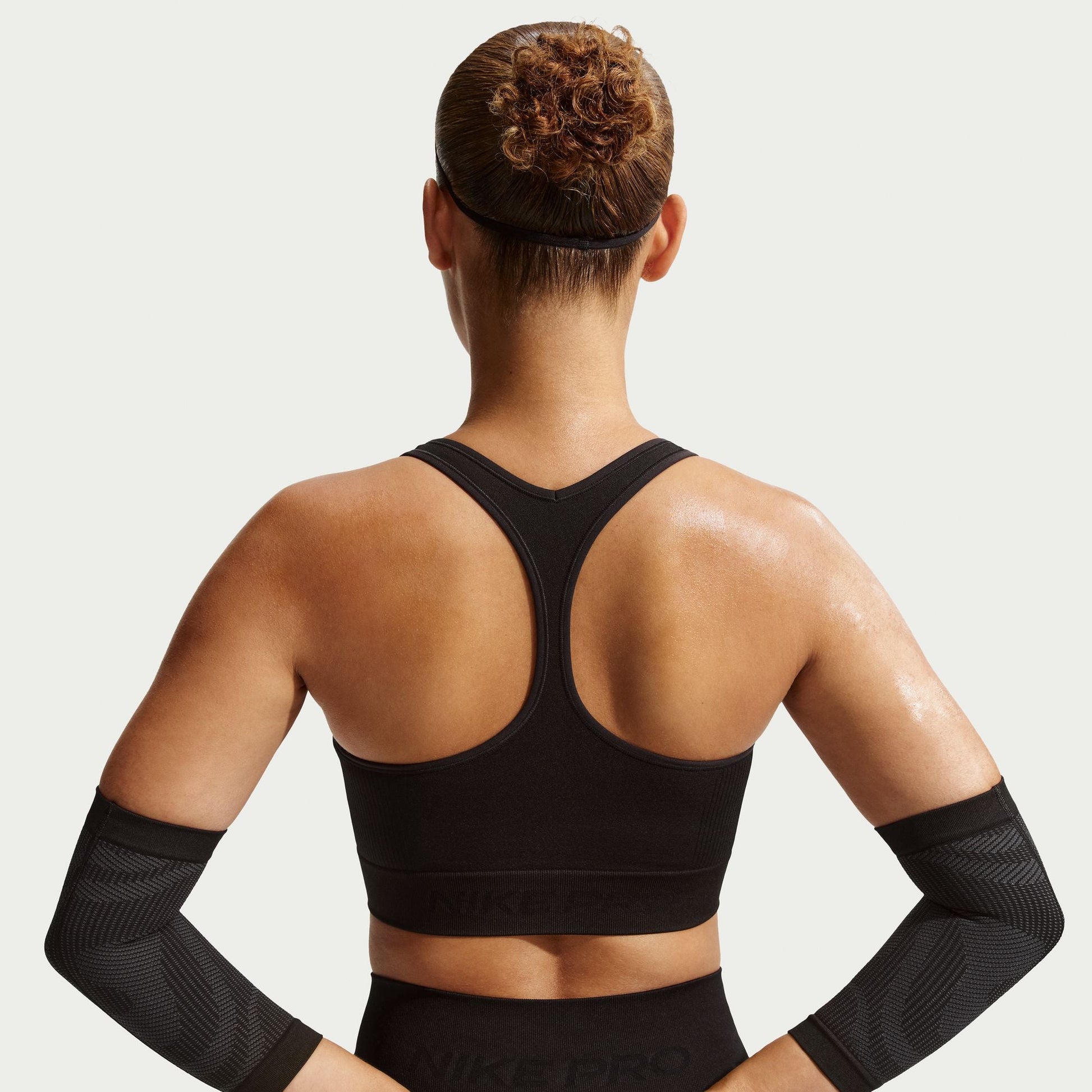 Nike Womens Pro Seamless Cropped Tank Top - Black Denim Exchange