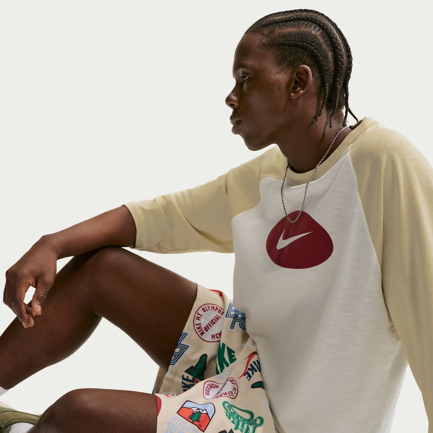 Nike Sportswear Club Shorts - Khaki Denim Exchange