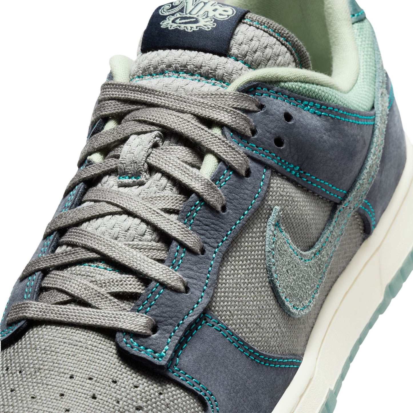 Nike Mens Dunk Low Retro SE - Pencil Point Denim Exchange