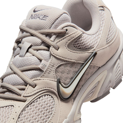 Nike Mens V5 Rnr - Moon Particle Denim Exchange