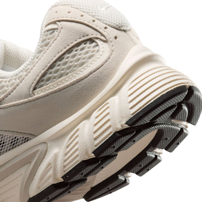 Nike Womens V5 RNR - Light Orewood Brown Denim Exchange