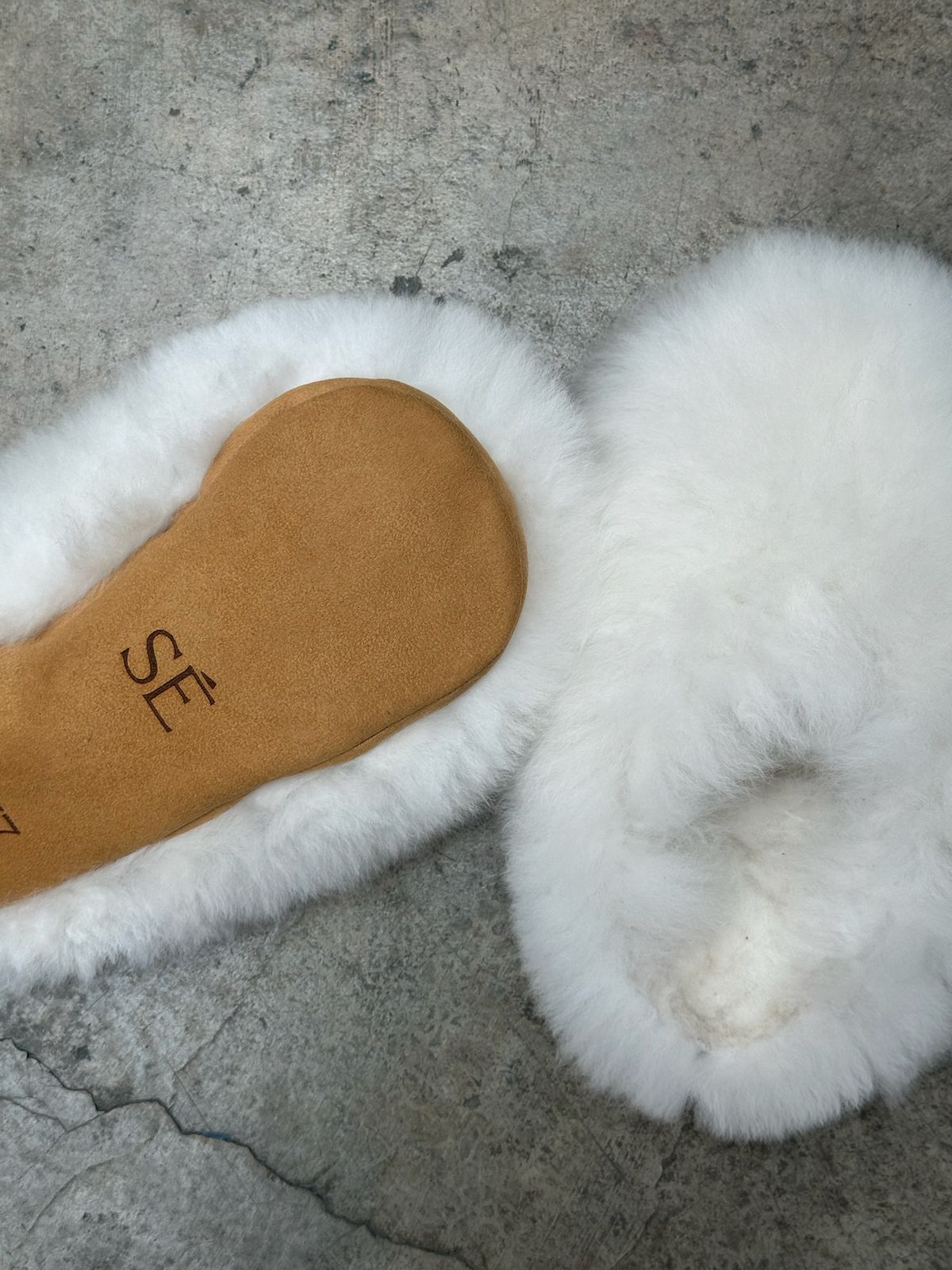 Alpuffas - Genuine Alpaca Slippers Simoné Sleepwear USA