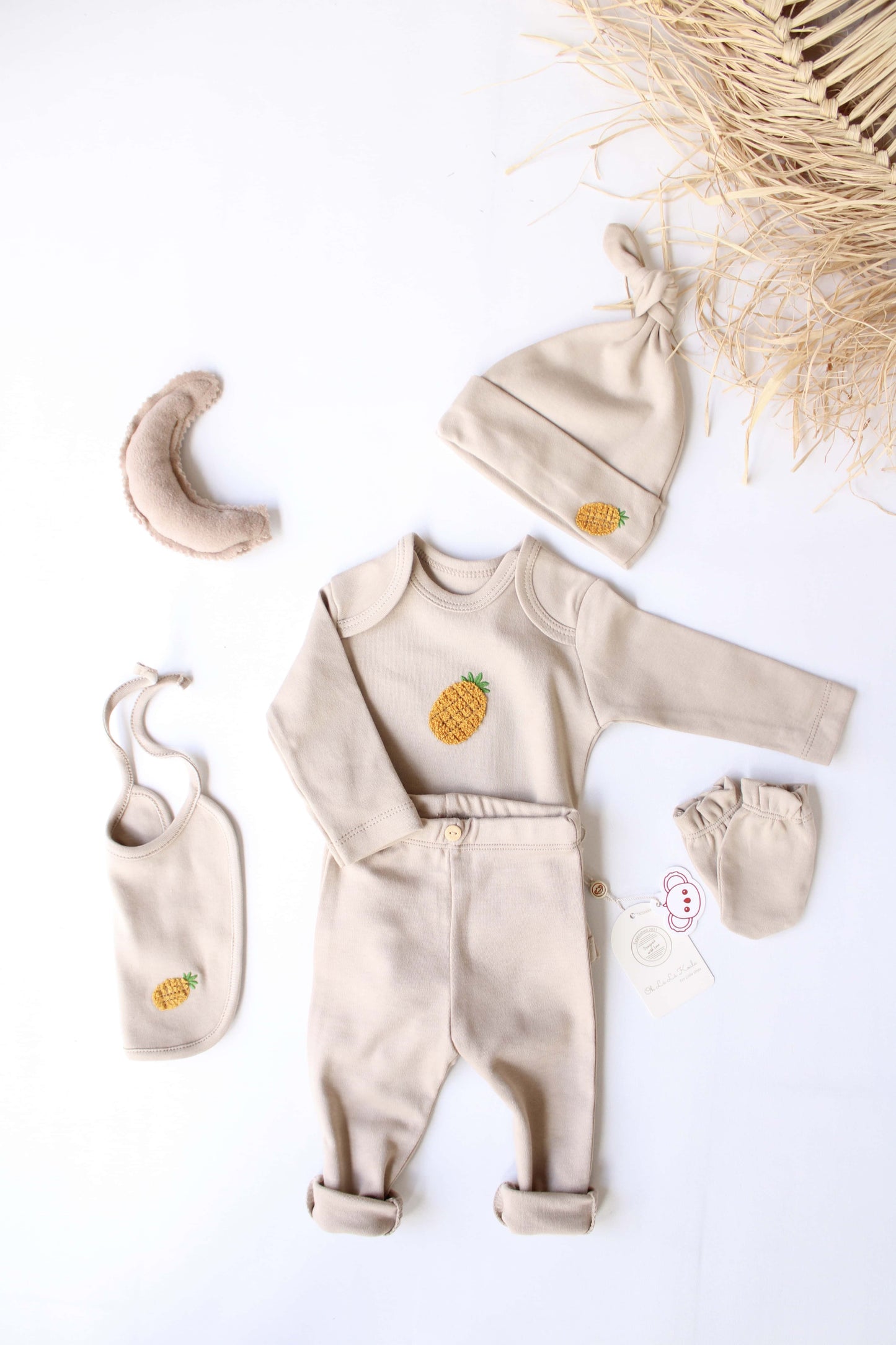 Pineapple Patterned 5 Piece Newborn Set Honey and Hive