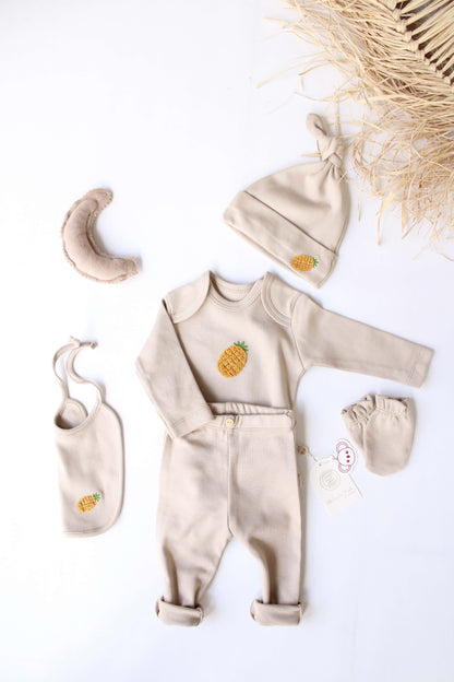 Pineapple Patterned 5 Piece Newborn Set Honey and Hive
