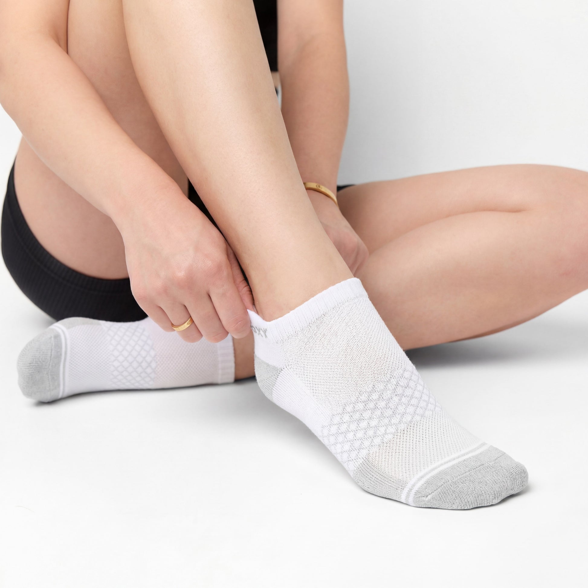 Ankle Socks - White 3-Pack DeadSoxy