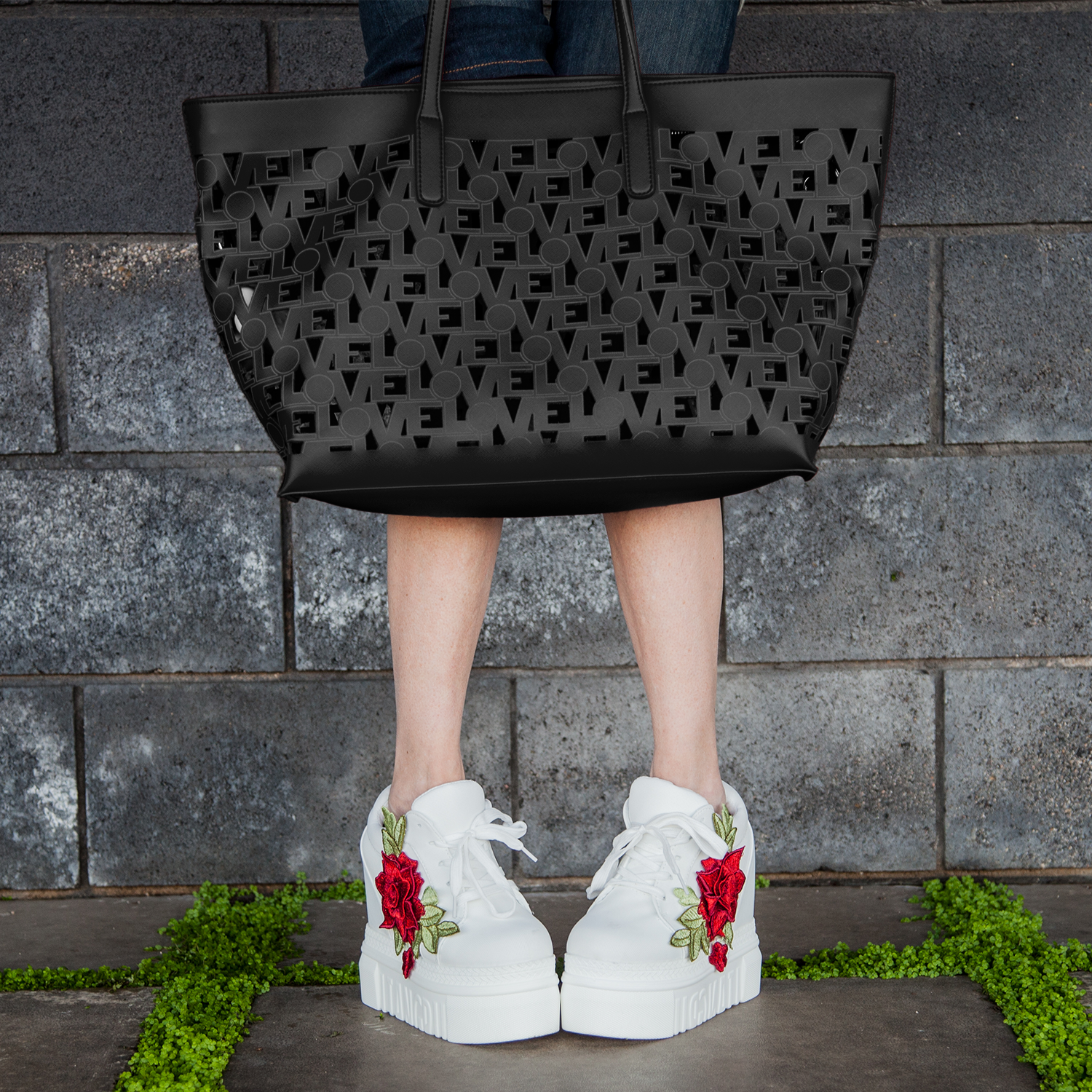 LOVE TOTE Love, Zero Negative
