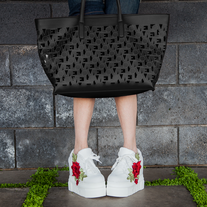 LOVE TOTE Love, Zero Negative