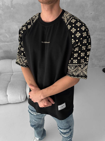 Artistic Graphic Cotton T-Shirt / Figure with Rug Print Tee Withinblack