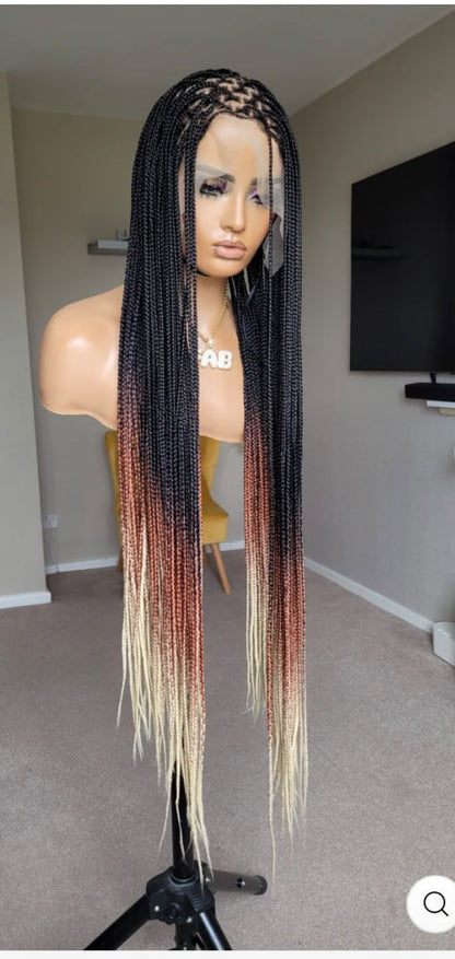 Black with brown tips 20inches knotless braids HOL stores