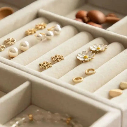 Plush jewelry storage box jewelry box rings earrings bracelets necklaces storage display shelf