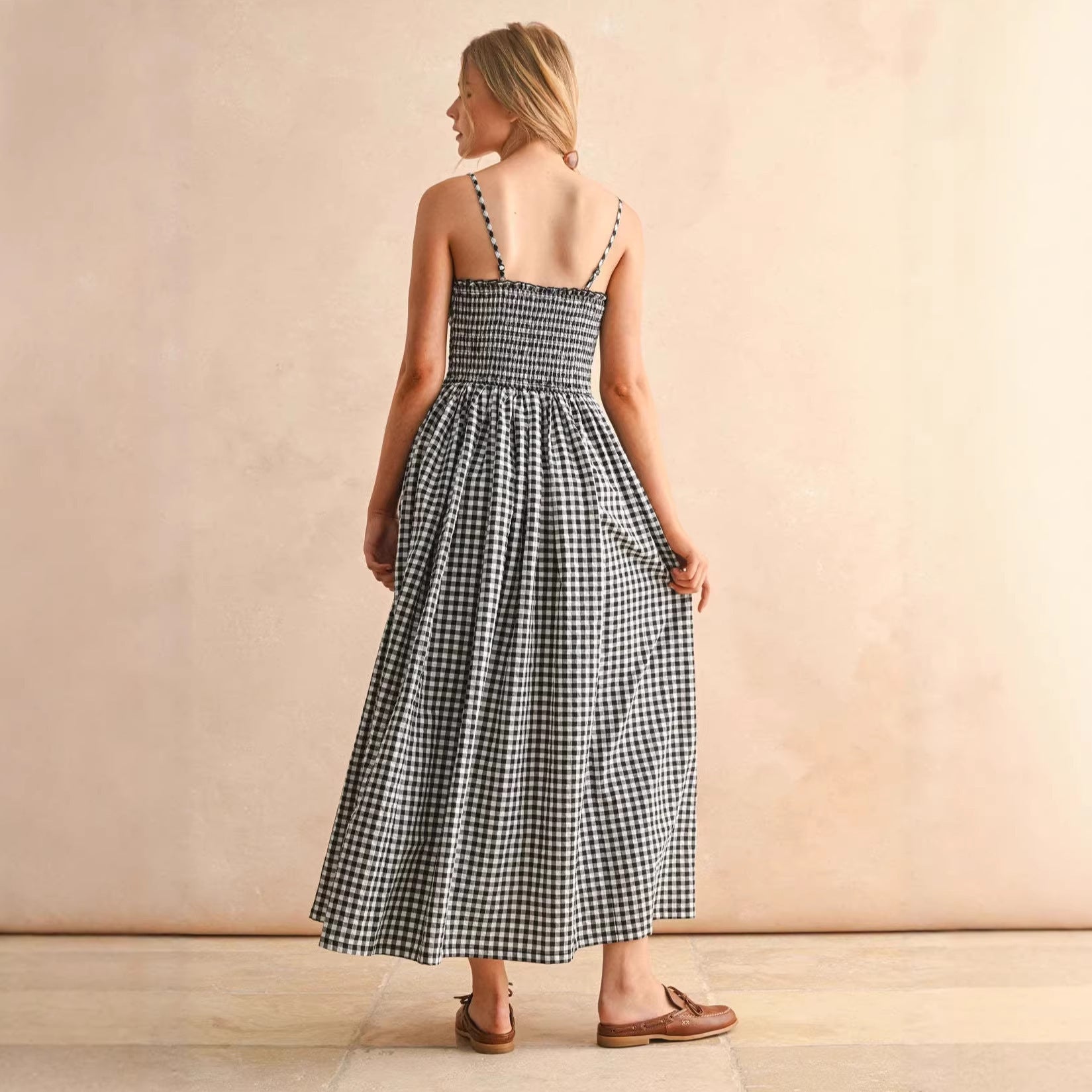 Women's Retro Plaid Sleeveless A-Line Maxi Dress – Fitted Waist Pleated Sundress FitiqueFit